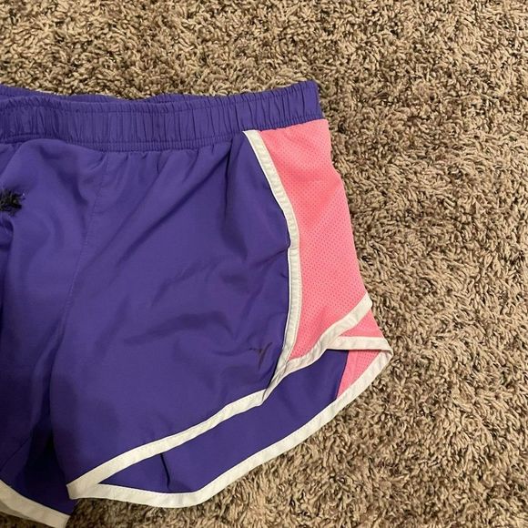 Active Old Navy Women's Pink & Purple Shorts Size XL - Picture 6 of 9